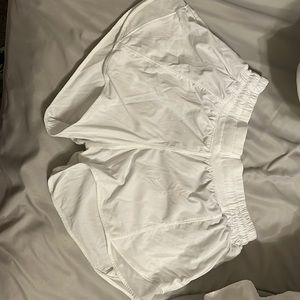Lululemon white hottie hot shorts